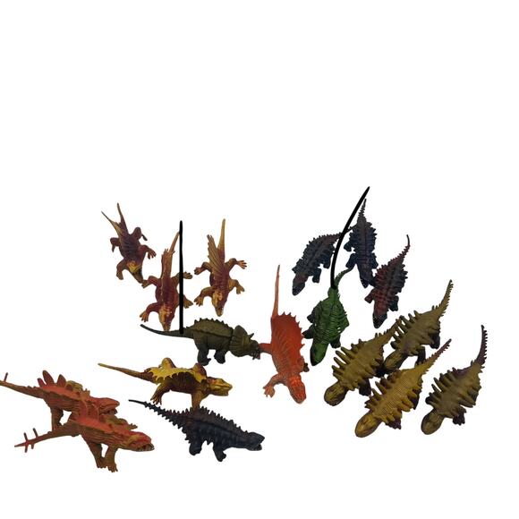 Vintage 1980's Dinosaur Lot Made Tiawan Duplicates 17 Plastic Figures Dino Play - Picture 2 of 10